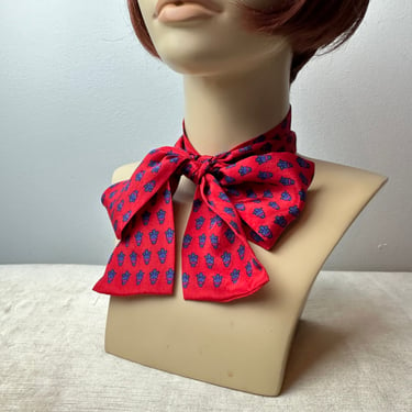 All silk Vintage women’s necktie Pussycat bow paisley print neckerchief 1970’s soft buttery Red silk 
