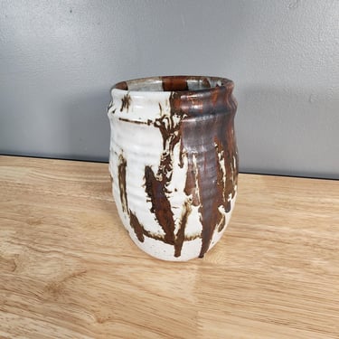 Studio Pottery Vase Signed Unknown Signature Read Condition 