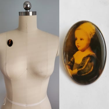 Vintage Baby Portrait Brooch Pin - 60s Jewelry - Vintage Accessories - Vintage Jewelry 