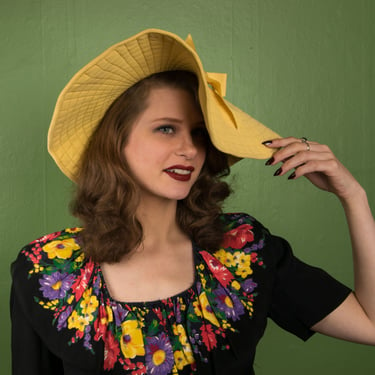 1940s Hat - Cheery Butter Yellow Face Framing Wide Brim 40s Hat with Detailed Top Stitching and Soft Peaked Crown 