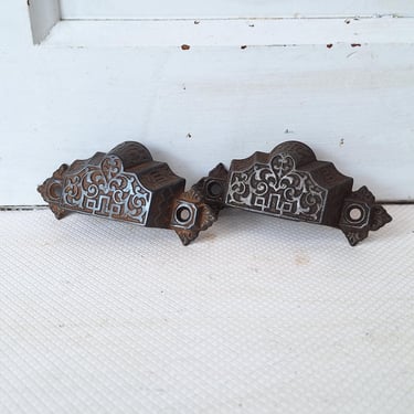 Two Eastlake Bin Pulls, Antique Cast Iron Ornate Bin Pull Antique Drawer Pull Small Vintage Pull Eastlake Handle Small Flower Pull 072907 