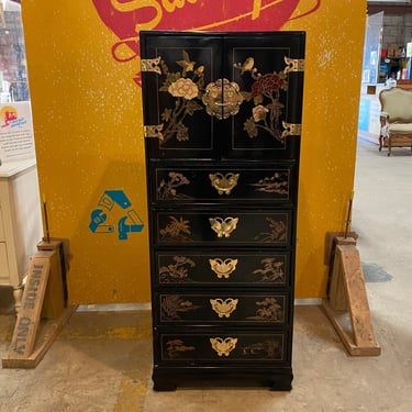 Black Lacquered Chest of Drawers