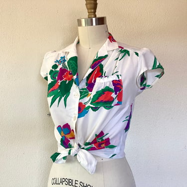 1970s White floral Hawaiian style shirt 