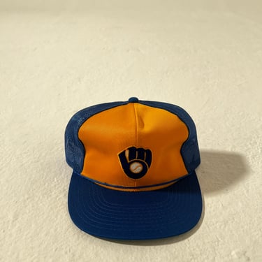 Vintage 1980's DEADSTOCK Milwaukee Brewers Trucker Snapback Hat