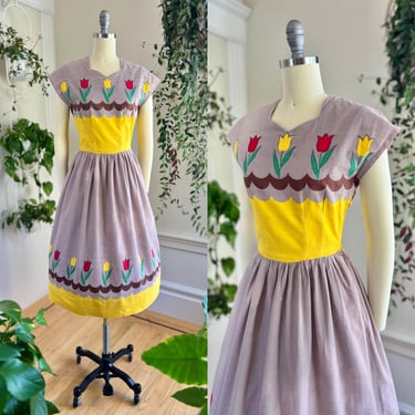 Vintage 1940s 1950s Dress | 40s 50s Border Print Tulip Floral Cotton Brown Yellow Fit and Flare Day Dress (x-small) 