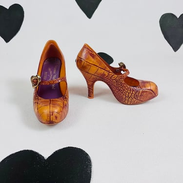 Vivianne Westwood for Melissa jelly high heels vintage Anglomania moc croc embossed plastic fetish vintage shoes heart buckle orange pink 7 