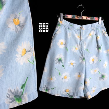 So Cute Vintage 80s 90s Light Blue Daisy Patterned Shorts 
