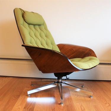 George Mulhauser Tufted Lounge Chair with Star Base for Plycraft 
