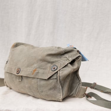 Olive Drab Vintage Bag, Canvas Shoulder Bag, 1940s 1950s U.S. Army bag, Messenger bag, Military bag, Vintage Luggage, Rae Lakes Loop 