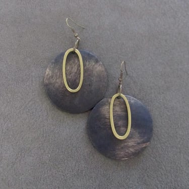 Natural wooden and bronze round earrings 2 