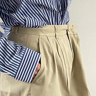 30 silk pleated pants / vintage khaki 100% silk high waisted pleated cropped cuffed soft worn in baggy menswear boyfriend pants trousers 