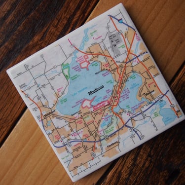 2000 Madison Wisconsin Map Coaster. Wisconsin Badgers Gift. Madison Coaster. City Gift. University of Wisconsin. State Capitol. Vintage Map. 