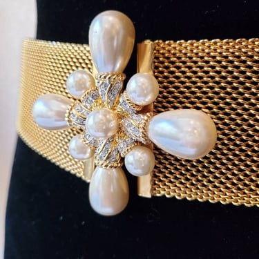 Vintage gold mesh belt with pearl drop and rhinestone deco buckle 
