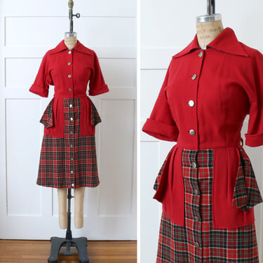 vintage 1940s red plaid wool Christmas dress • peaked pockets & collar button front day dress 