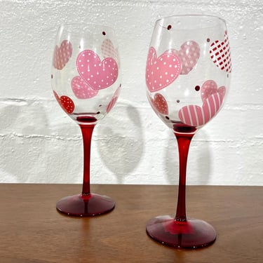 Vintage Y2K Pair of Pier 1 Red + Pink Hearts Wine Glasses 