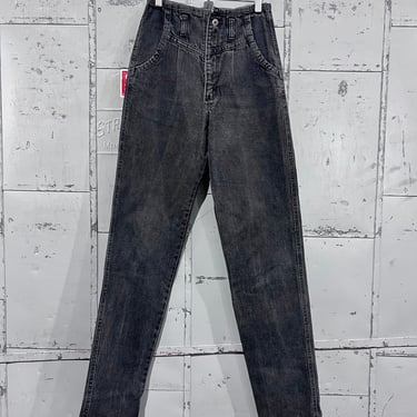 Size 25 x 33 1970s Women’s Wrangler high waisted black Denim jeans 