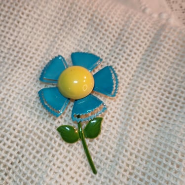 Vintage 60s/70s Enamel Flower Pin/ Brooch / Blue and Yellow! 