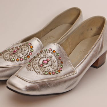 1960s Silver Metallic Slip On Rhinestone Rainbow Bedazzled Short Heel Slide On Shoes by Magdesian’s of California -8N 