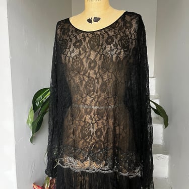 1920s Floral and Spider Web Pattern Lace Dress With Beaded Detail Silk Chiffon 44 Bust Antique 