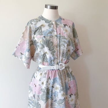 vintage dress pastel color midi dress floral dress shirt dress smock dress button down dress short sleeve sun dress Made in USA size M 