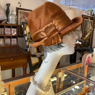 1960s hat, oleg cassini, vintage 60s hat, volk, rust velour mohair, designer hat, mod style, mid century fashion 