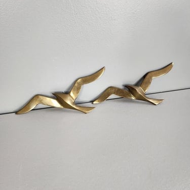 Pair of Brass Seagull Sculptures Wall Hang 