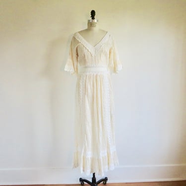 Vintage Mexican Wedding Dress Ivory Ecru Bone Cotton Pin Tucks Lace Trim Bell Sleeves Hippie Boho Bridal 30