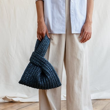 Raffia Knot Bag in Cove, Crochet Raffia Handbag, Summer Wrist Bag, Minimal Straw Bag, Metallic Blue  Pouch Purse — The Raffia Knot Bag 