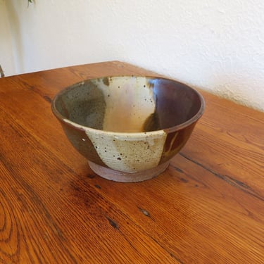 Vintage Stoneware Studio Art Pottery Bowl Wheel Thrown Artist Signed 
