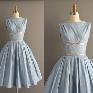 1950s dress | Gorgeous Blue & Gold Shirtwaist Sweeping Full Skirt Dress | Small | 50s vintage dress 