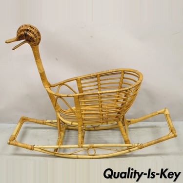 Vtg Mid Century Modern Wicker Rattan Figural Duck Rocker Bassinet Basket Crib