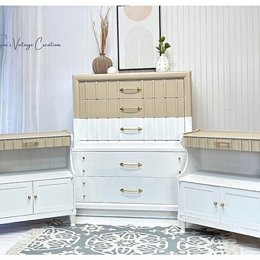 Gorgeous Mid- Century Modern Dresser Chest of Drawers with matching Nightstands End Tables Cabinets 