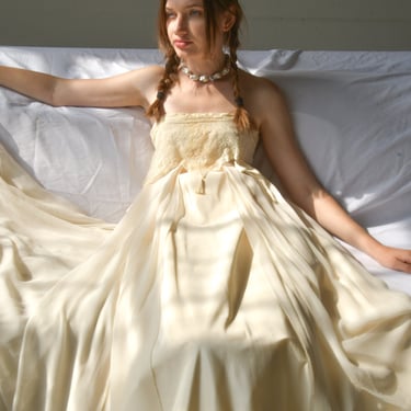 3115d / silk chiffon embroidered tassel wedding dress 