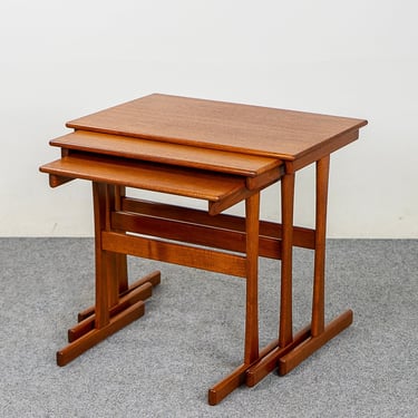Mid-Century Modern Teak Nesting Tables - (323-019.4) 