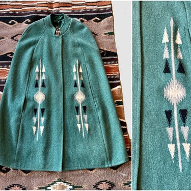 【80s】Vintage Shawl Collar Wool Coat USA Vintage 80s Navy Woolrich Coat / Southwestern Aztec Shawl