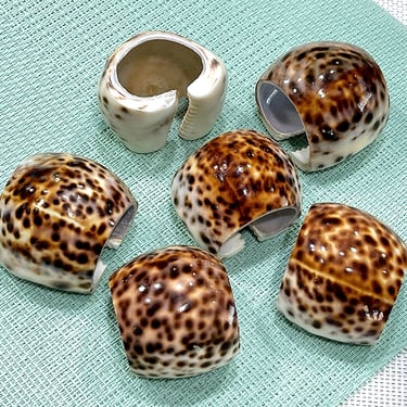 VINTAGE: 1970's - 6 Natural Tiger Cowrie Shell Napkin Rings - Table Decor - Nautical Decor - Beach - Lake House - Organic - Natural - 