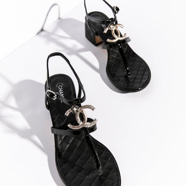 CHANEL Black Quilted Thong Sandals (Sz. 40)