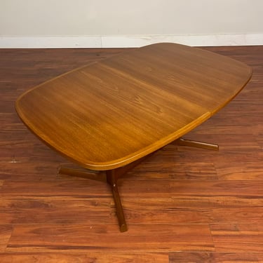 Gudme Danish Teak 2 Leaf Dining Table