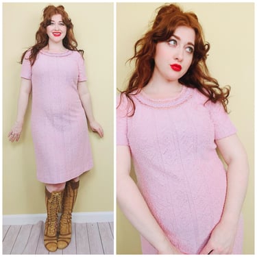 1970s Vintage Acrylic Pale Pink Marled Knit Dress / 70s / Seventies Crochet Neck Stretch Shift Dress / XL 