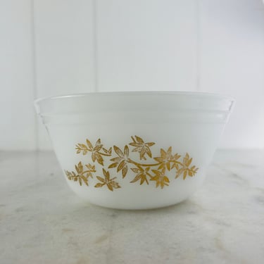Vintage Federal Glass Golden Glory Mixing Bowl, White Milk Glass with Gold Flower, Oven safe Glass Baking Dish, retro kitchen 