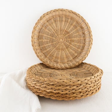 Set of 6 Wicker Paper Plate Holder, Woven Bamboo Plate Holder, Woven Rattan Chargers, Summer Picnic, Flat Wall Baskets 