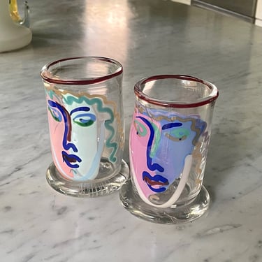 1980s Vintage William Bernstein Face Goblets Tumblers with Portraits Art Glass Mouth Blown Picasso Inpsired 
