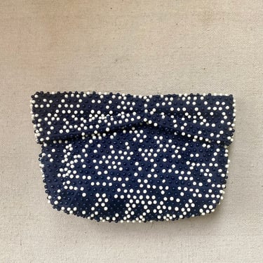 Vintage 50s clutch / LUMURED / RARE Blue + White Abstract Beaded Design / Hinged Closure 