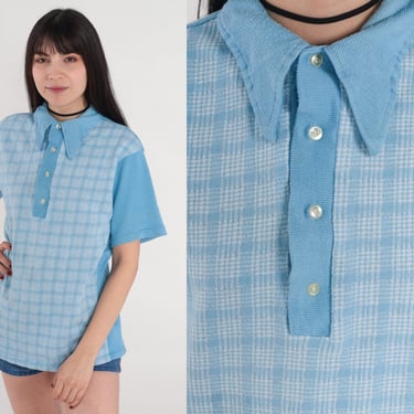 Blue Checkered Polo Shirt 70s Collared T-Shirt Half Button Up Short Sleeve Basic Simple Check Print Preppy Top Ribbed Vintage 1970s Medium M 