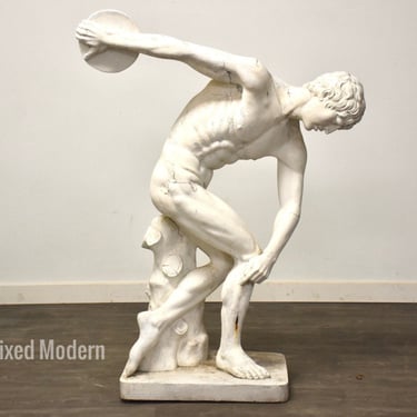 Discus Thrower Large-Scale Garden Statue 
