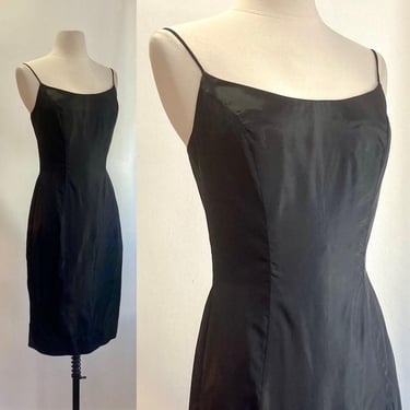 Vintage 50s SLIP / Wiggle Slip Dress / Sexy Hourglass Fit + Spaghetti Straps + Back Metal Zip / Minimalist 