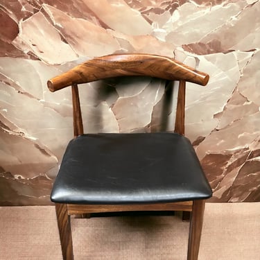 Williamsburg Chair in Walnut