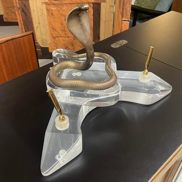 Signed Vintage Brass and Lucite Cobra Snake Double Pen Caddy 