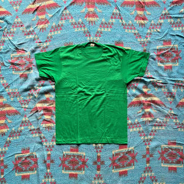 Vintage 1980s Green Screen Stars Blank T Shirt 