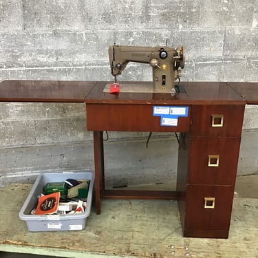 MCM Singer Sewing Table (Seattle)